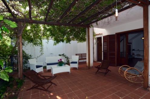  LA TERRASSE COMMUNICANT AVEC LE SALON ET LE CUISINE
